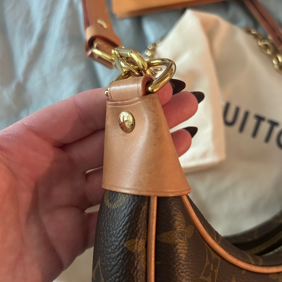 Louis Vuitton Loop handbag - Picture 9 of 11